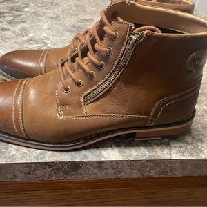 Steve Madden Dress or Casual Boots